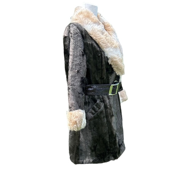 Sharpee of Minneapolis Faux Fur Penny Lane Coat - Picture 5 of 13